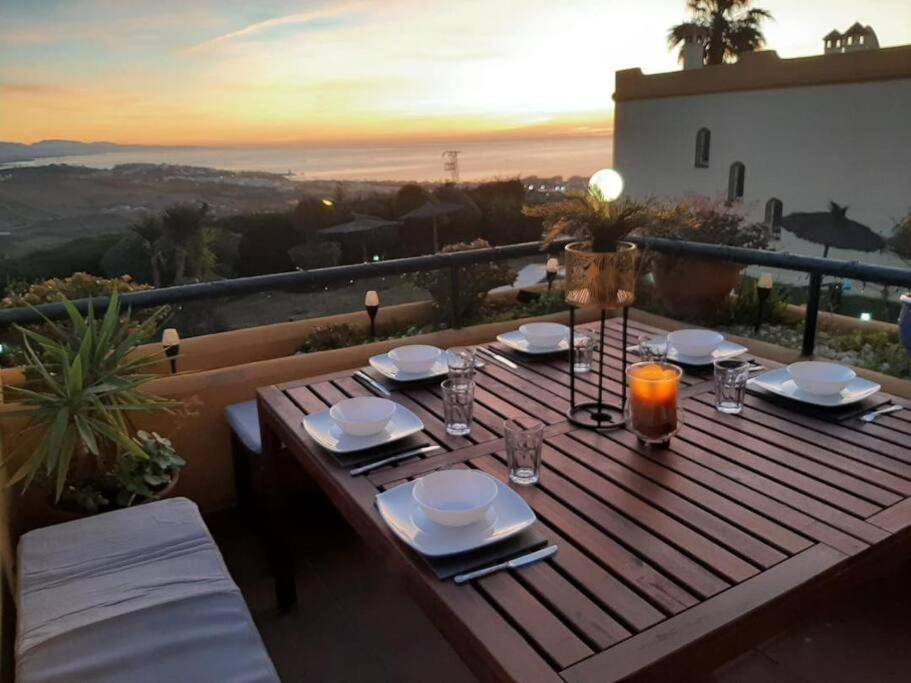3 Bedroom Home With Amazing Views & Outdoor Spaces Manilva Exterior photo
